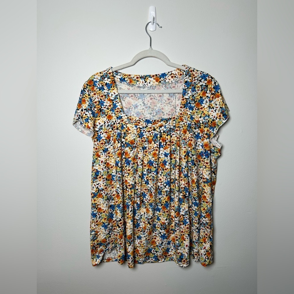 Floral Flowy Top